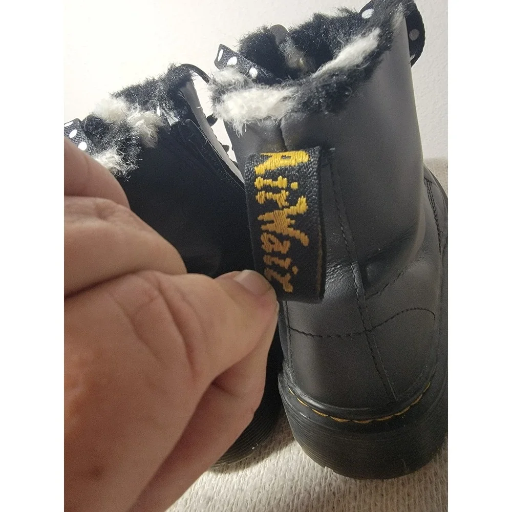 Dr Martens 1460 Serena J Boots Youth 4 Womens 5 Black Leather Fur Lined Side...